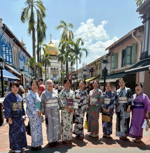 きもの着付同好会（Kimono Dressing Group）